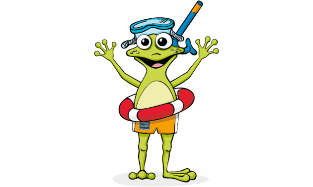 Grenouille de dessin animé portant un maillot de bain, un tuba, un masque et une bouée de sauvetage rouge et blanche, debout, les bras levés.
