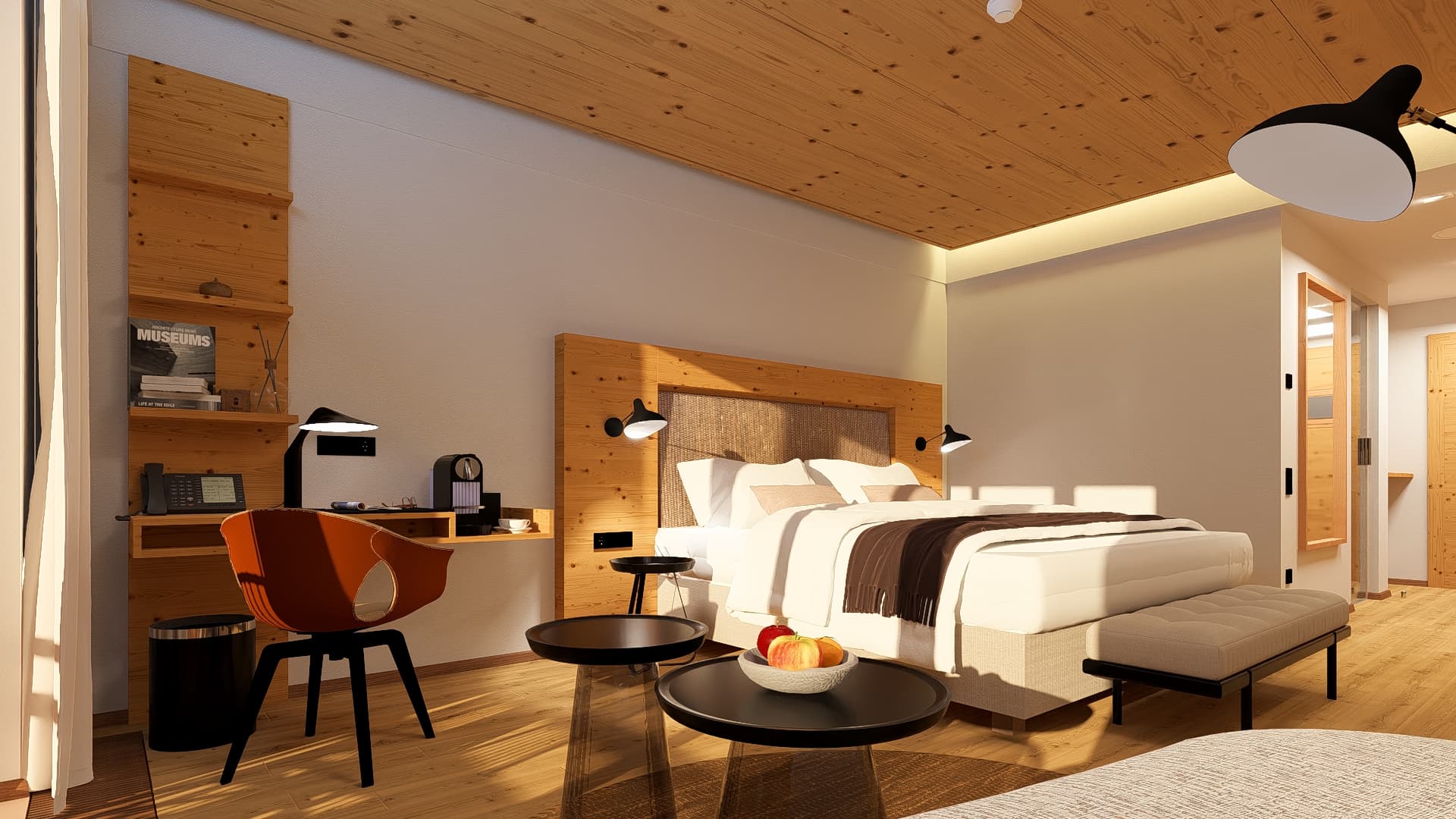 Ein Hotelzimmer mit einem Queensize-Bett, einem Arbeitsbereich mit Schreibtisch und Stuhl sowie Holzdeckenpaneelen.